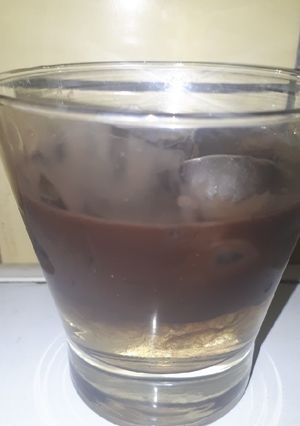 Una foto de Licor aurinegro