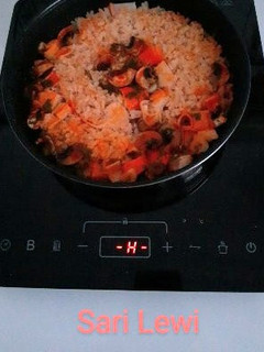 Una foto de Arroz con compañía en Placa de inducción (9 ingredientes)