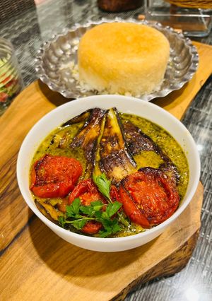 عکسی از دستور خورشت کشک و بادمجان