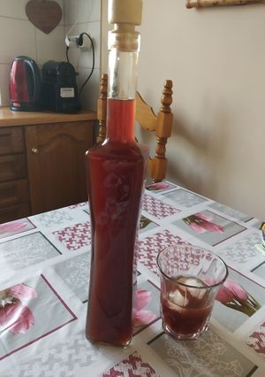 Φωτογραφία της συνταγής Λικέρ ρόδι