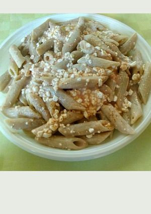 Foto di Pasta integrale con pomodoro e fiocchi di latte