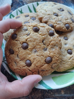 Una foto de Galletas de chispas de chocolate 🍫😋