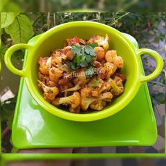 A picture of Instant Pot Aloo Gobhi.