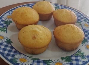 Una foto de Muffins de vainilla fáciles y ricos