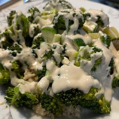 A picture of Warm Salad with Veggies and Quinoa.