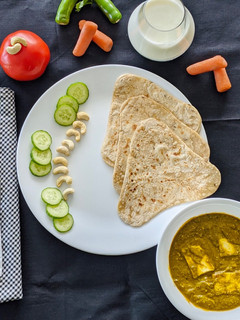 શાહી પનીર (Shahi Paneer Recipe In Gujarati) રેસીપી મુખ્ય ફોટો