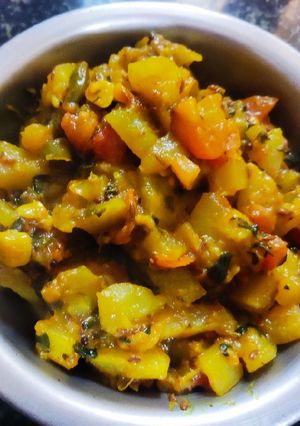A picture of Methi Lauki.