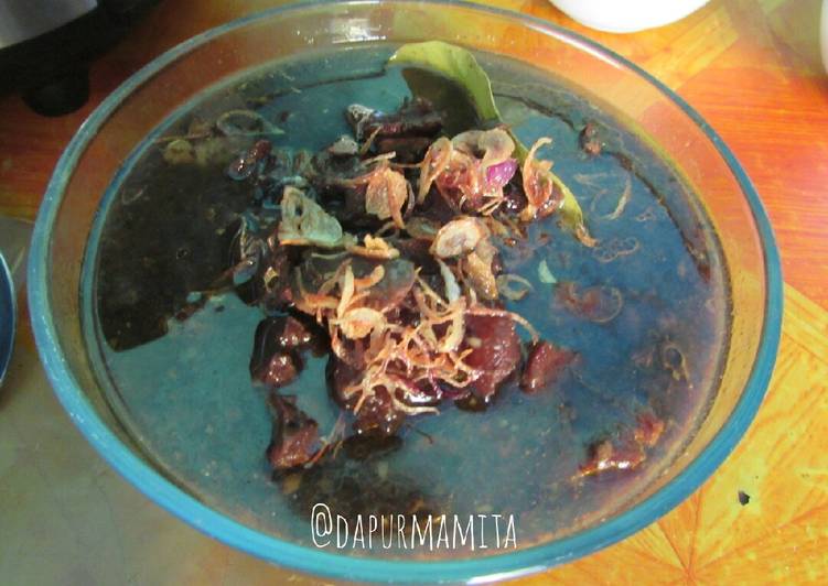 Rawon daging sapi