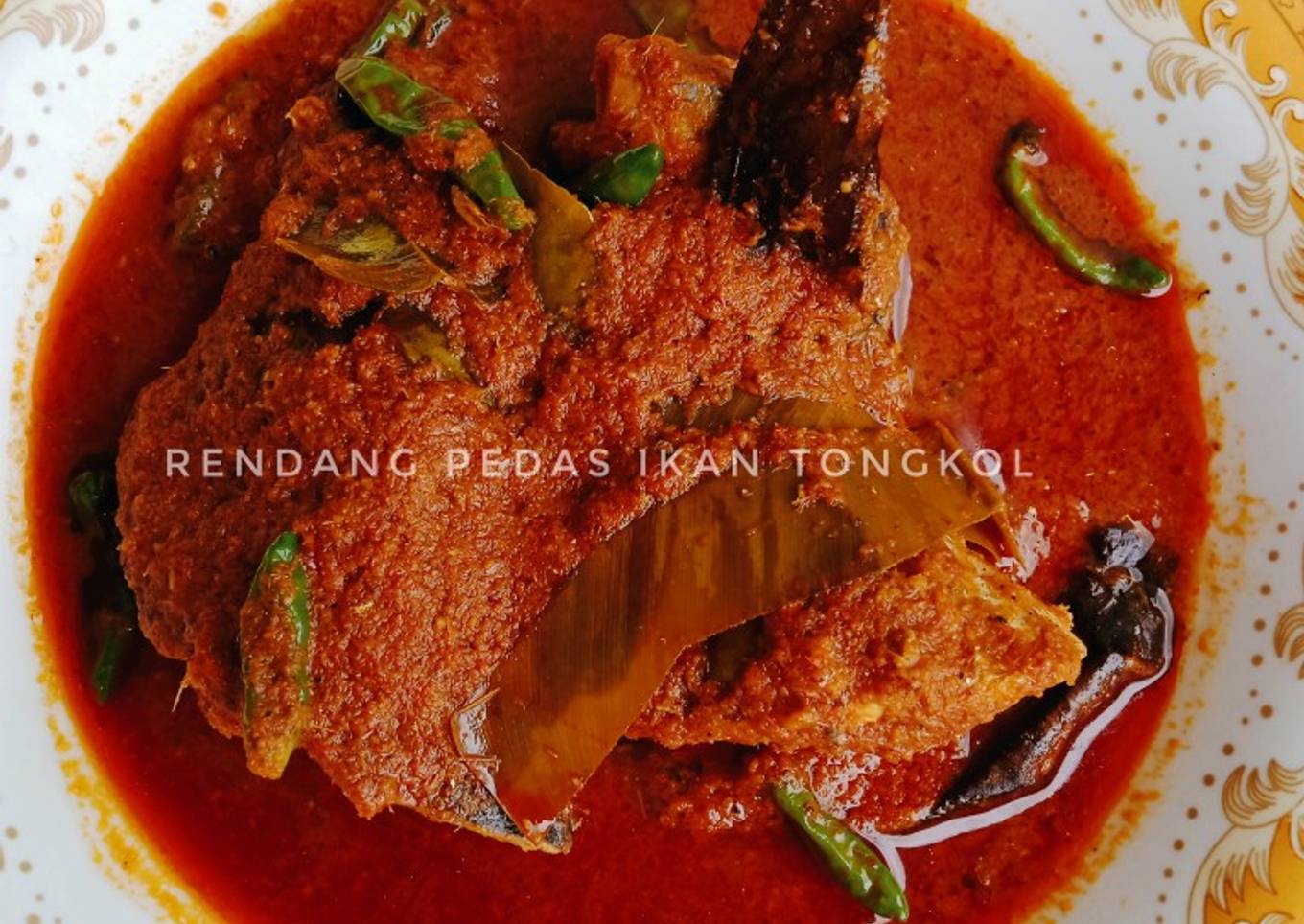 Rendang pedas ikan tongkol