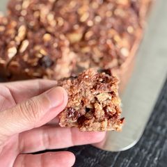 A picture of Banana Bread Baked Oats.