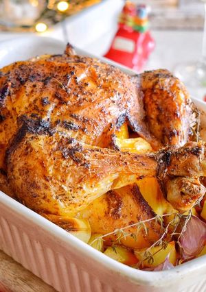 Una foto de Pollo Navideño relleno de Piña 🍍 | DarixLAB