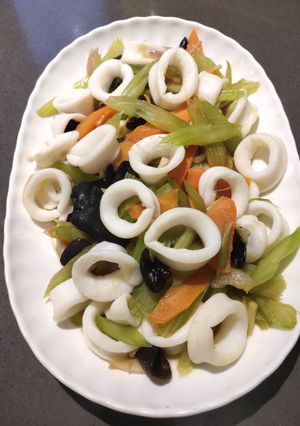 A picture of Sauteed Squid.