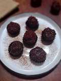 Bola-bola Cokelat
