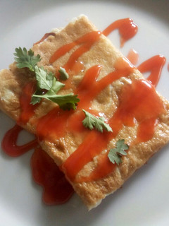 A picture of Bhajia stuffed omelette.