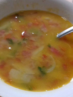 Una foto de Sopa ranchera de habas secas con chayote para cuaresma