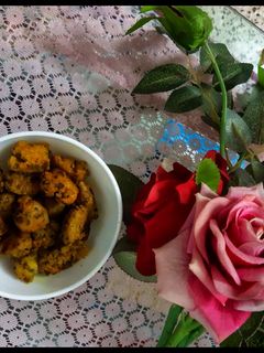 সজনে ফুলের বড়া (sajne fooler bora recipe in Bengali) রেসিপির প্রধান ছবি