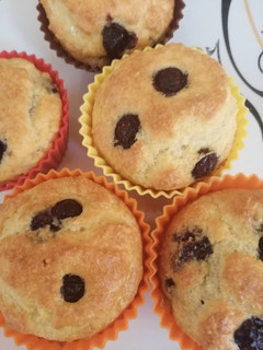 Una foto de Muffins de Harina de Coco y Arándanos