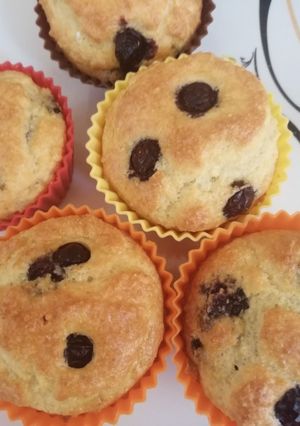 Una foto de Muffins de Harina de Coco y Arándanos