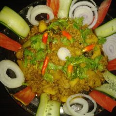 A picture of Qeema methi aloo.