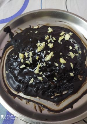 A picture of Oreo chocolate cake.