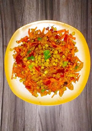 A picture of Indian corn chaat.