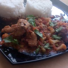 A picture of Chicken in Vegetables#Authorsmarathon#festivecontestMombasa#.