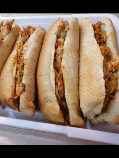 صورة لوصفة سندوتشات دجاج بجبن سايل وشطه😋😋🌶️🍗