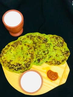 લીલા ચણા ના ચીલા (lila chana na Chila recipe in Gujarati) રેસીપી મુખ્ય ફોટો