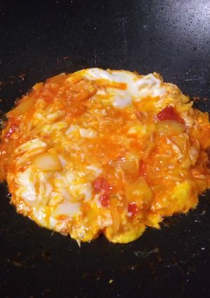 Foto resep Eggs in Tomatoes