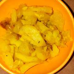 आलू की भुजिया (Aloo ki bhujiya recipe in hindi) রেসিপির প্রধান ছবি