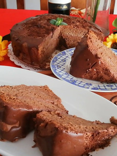 Una foto de Torta cuatro leches de chocolate