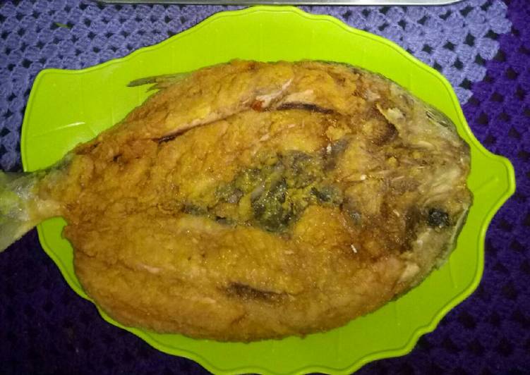 Bandeng goreng tepung tmpa duri kriuk