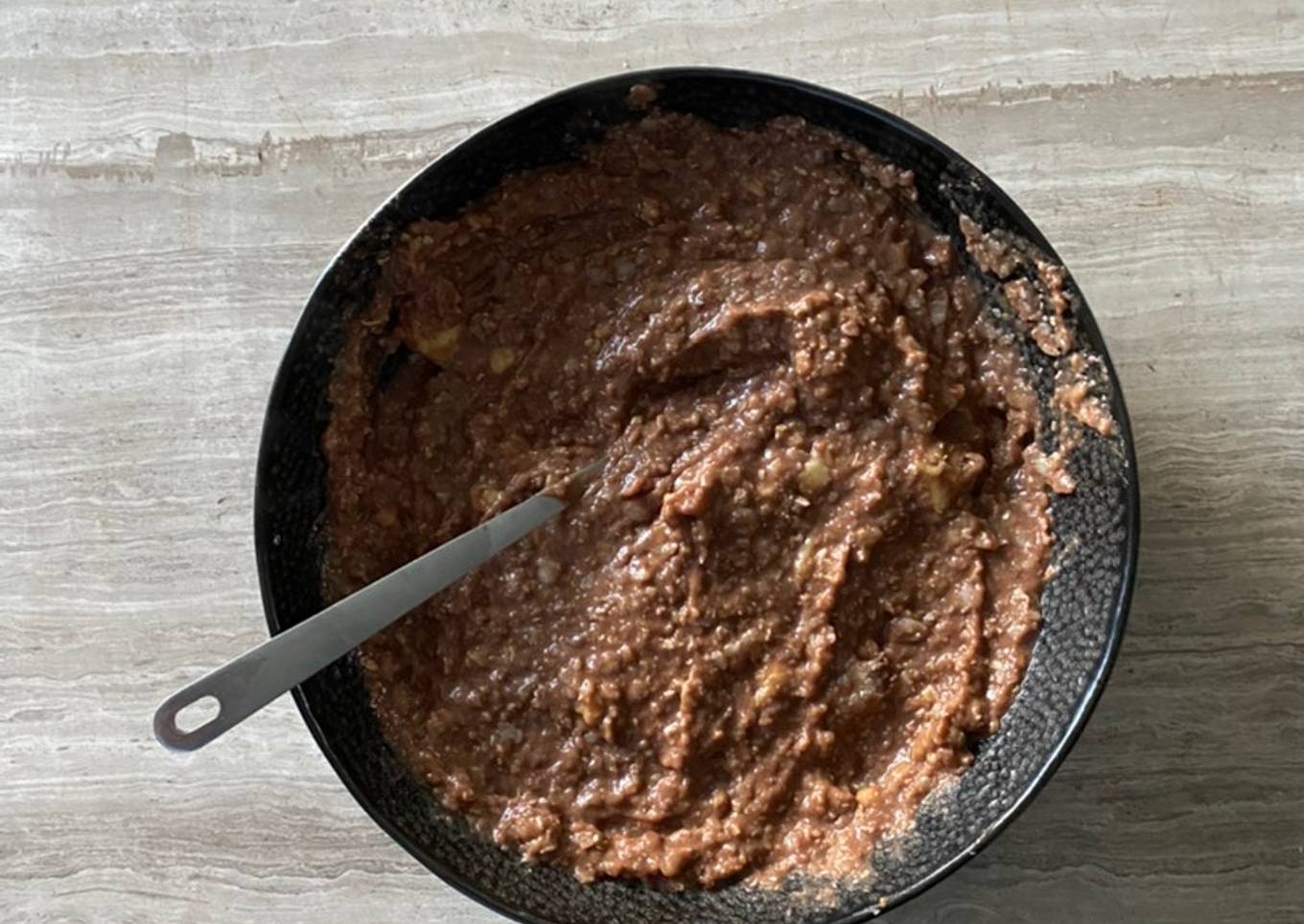 Baby breakfast: cocoa banana porridge