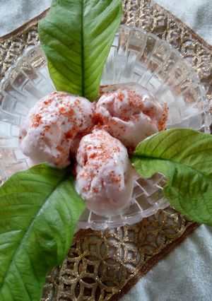 A picture of Masala Guava icecream.