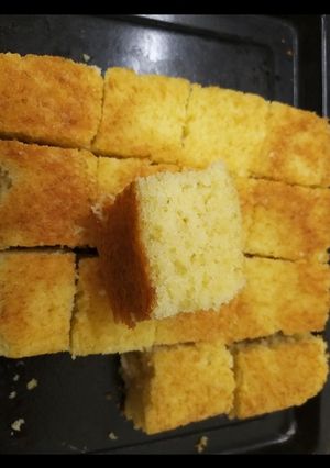 ரவை கேக் (Ravai CAke Recipe in Tamil) செய்முறை முக்கிய புகைப்படம்