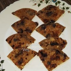 Honey grapes puran poli A picture of Honey grapes puran poli.