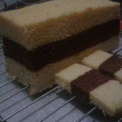 รูปของ Lapis Surabaya Ekonomis