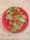 Ensalada 🥗 de Lechuga 🥬 con Tomate 🍅