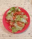 Ensalada 🥗 de Lechuga 🥬 con Tomate 🍅