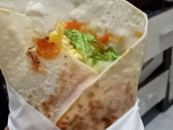 Langkah Mudah untuk Menyiapkan Kebab dengan isian daging cincang, Menggugah Selera