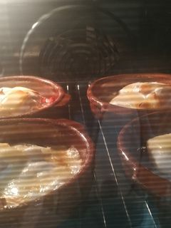 Una foto de Bacalao gratinado (alioli) con base de pimientos rojos