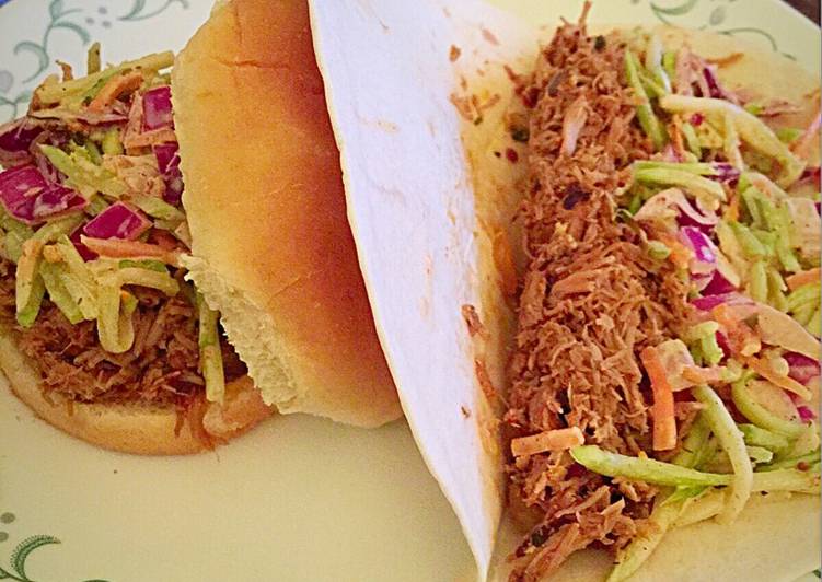 How to Make Homemade Chipotle Lime Pulled Pork Tacos w/ Citrus Crema Slaw