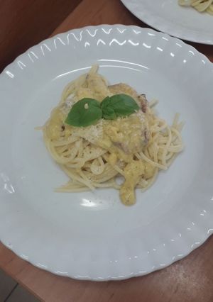 Zdjęcie przepisu Spaghetti z sosem carbonara.