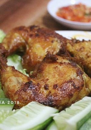 Foto resep Ayam Goreng Bumbu Kuning