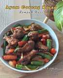 Ayam Goreng Rempah Kari Tumis Kicap