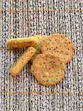 Galletitas de harina de garbanzos y chía 🌱crackers y palitos sin gluten, sin balanza ni cortadores