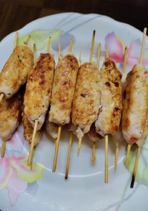 চিকেন কাঠি কেবাব(Chicken kathi kebab recipe in Bengali) রেসিপির প্রধান ছবি