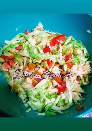 Una foto de Ensalada mixta.👩🏼🍳☺️