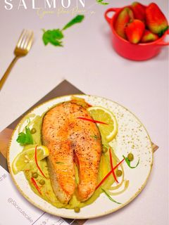 Foto resep Steak Salmon dg Kacang Polong Puree Saus Ala Resto
