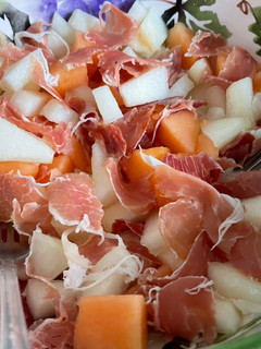 Una foto de Melón con jamón